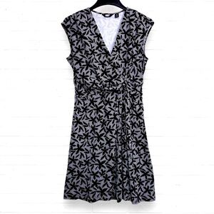 LANDS END Faux Wrap Stretch Knit Floral Pattern Midi Dress Size M